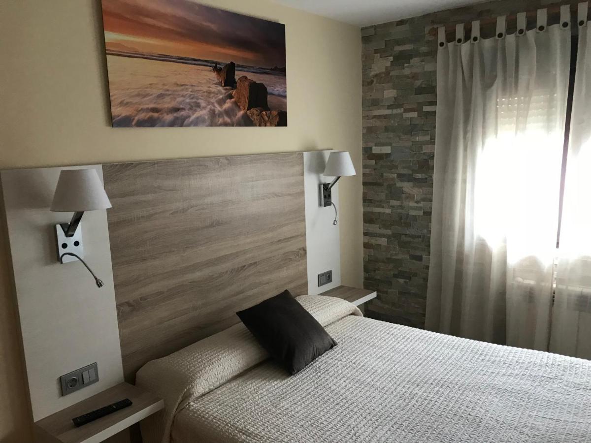 Residencial Santamaria Hotel Sancibrian Luaran gambar