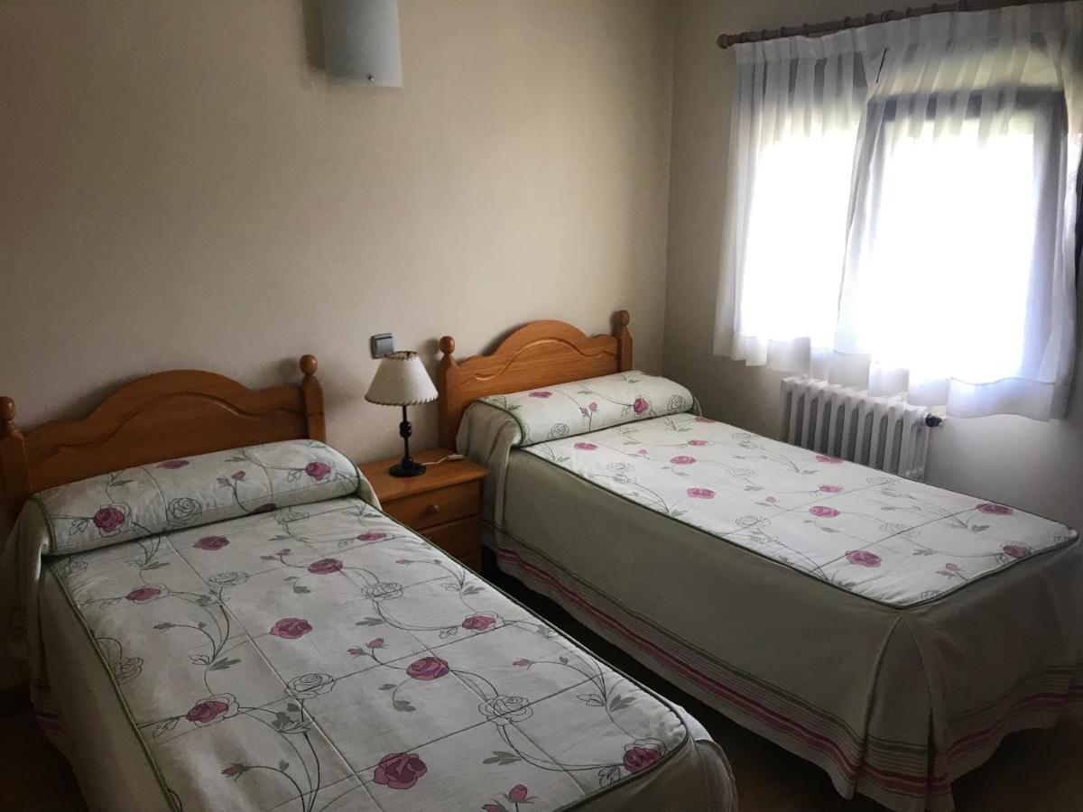 Residencial Santamaria Hotel Sancibrian Luaran gambar