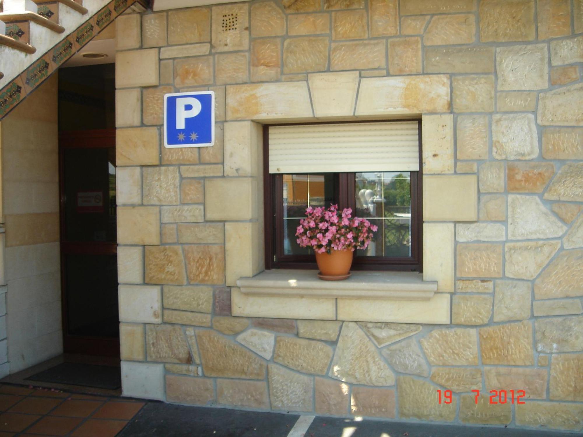 Residencial Santamaria Hotel Sancibrian Luaran gambar